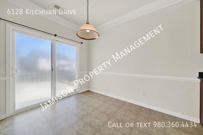 Building Photo - 6128 Kilchurn Dr