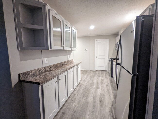 Building Photo - 607 Ohio