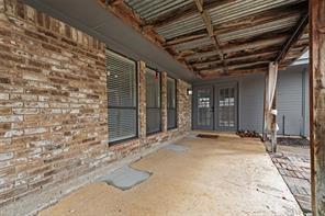Building Photo - 3905 Lynnwood Dr