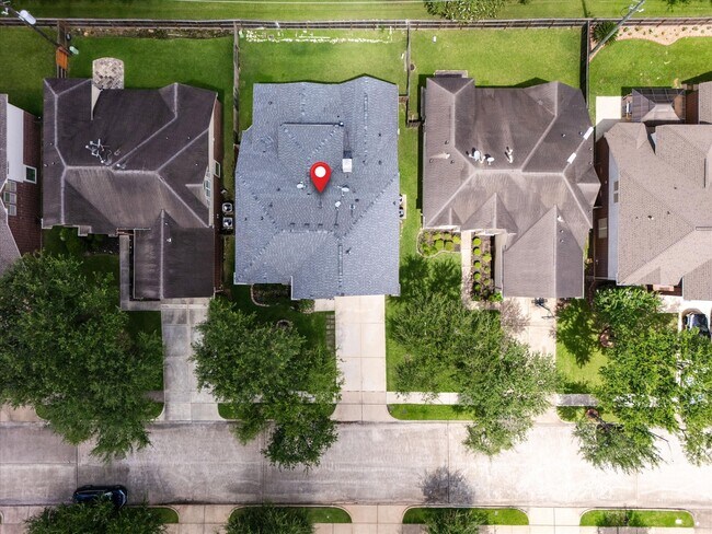 Building Photo - 1114 Jasons Bend Dr