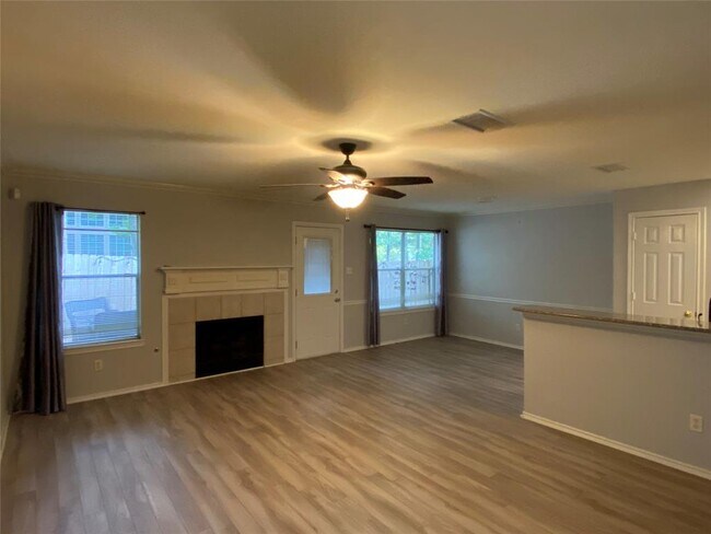 Building Photo - 38 Musgrove Pl