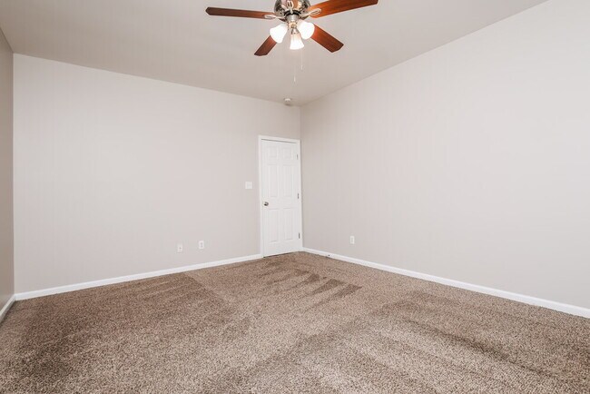 Building Photo - 2202 King Malcolm Ln