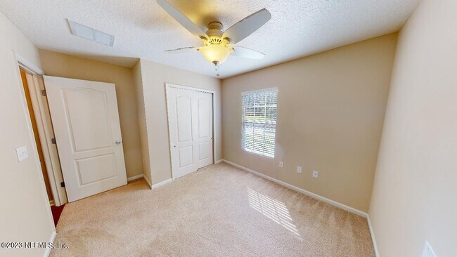 Building Photo - 77420 Cobblestone Dr