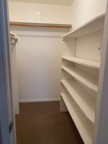 Building Photo - 2250 Bering Dr