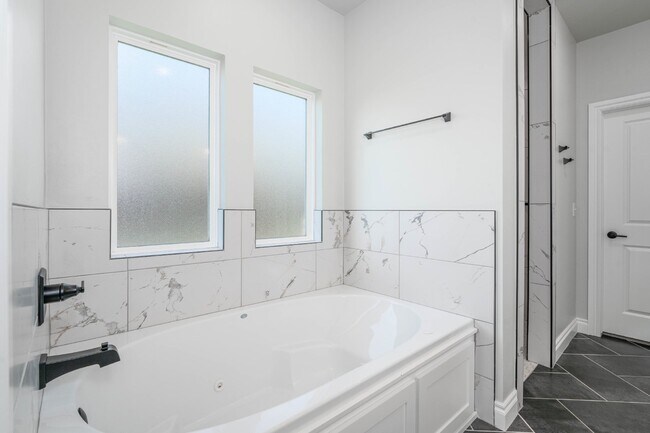 Building Photo - Stunning Corner Lot