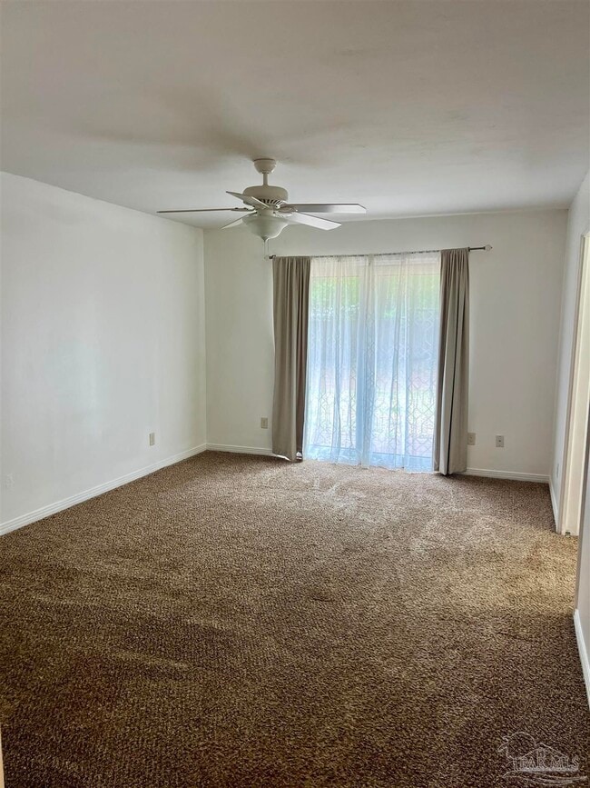 Building Photo - 211 Cordoba St