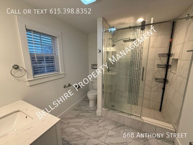 Building Photo - 668 Anthony St