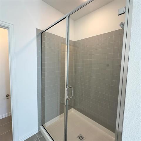 Building Photo - 9575 Speaker Dr