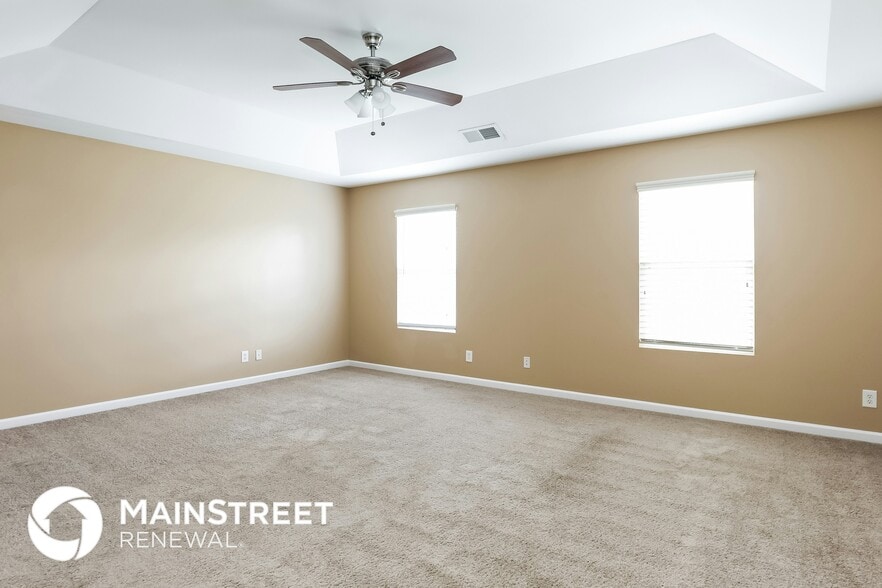 Building Photo - 6826 Championship Dr