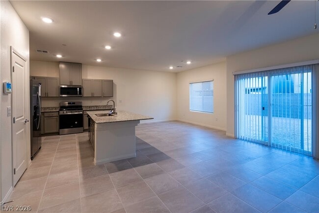 Building Photo - 4519 Merlot Hls Ave