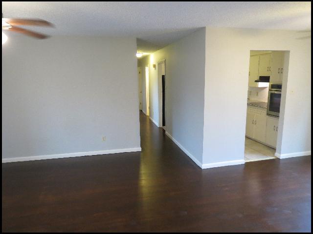 Building Photo - 6500 Marguerite Ln