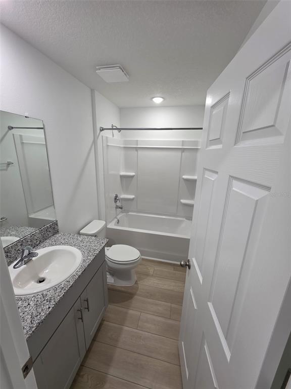 Building Photo - 3723 King Hill Dr