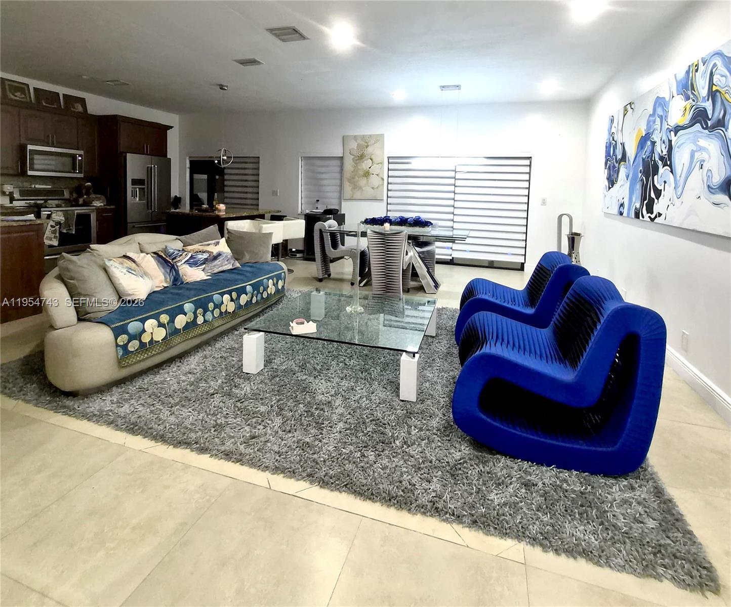 Building Photo - 8122 NW 187th Ter