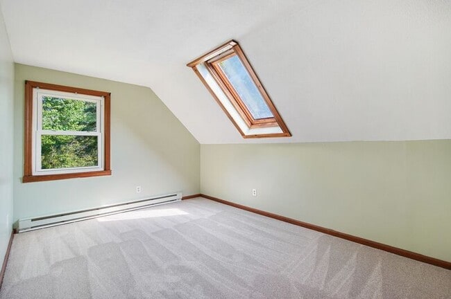 Building Photo - 26 Hunters Hill Cir