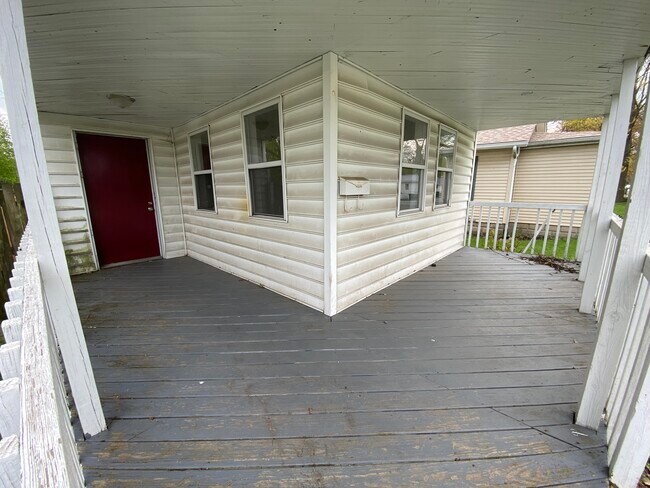 Building Photo - 1938 E Calvert St