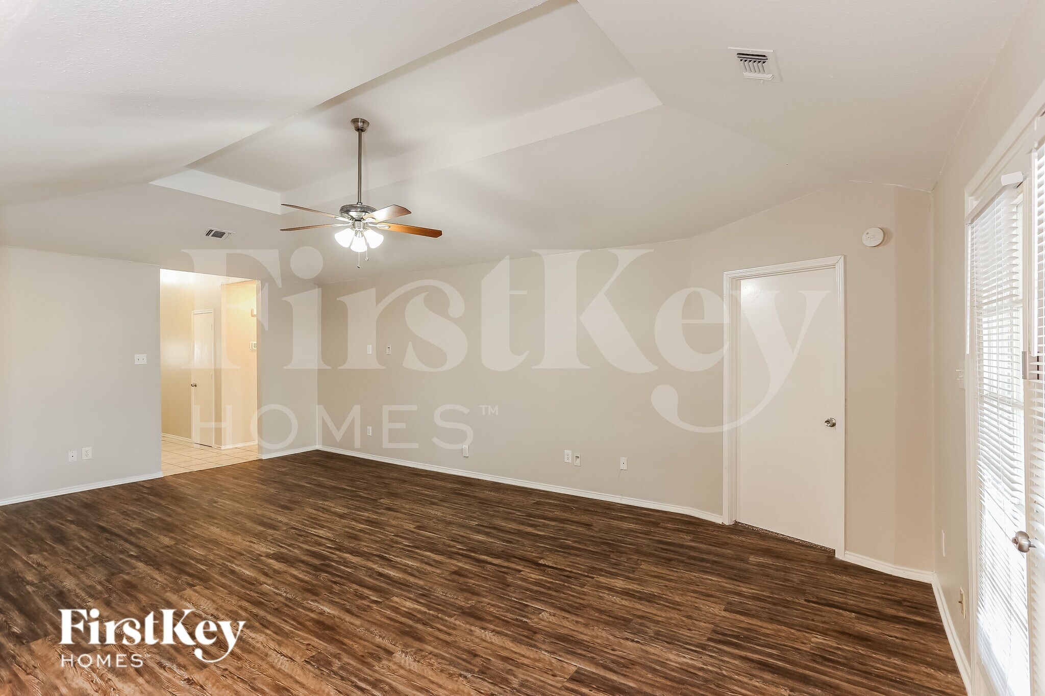 Building Photo - 6000 Lavaca Dr