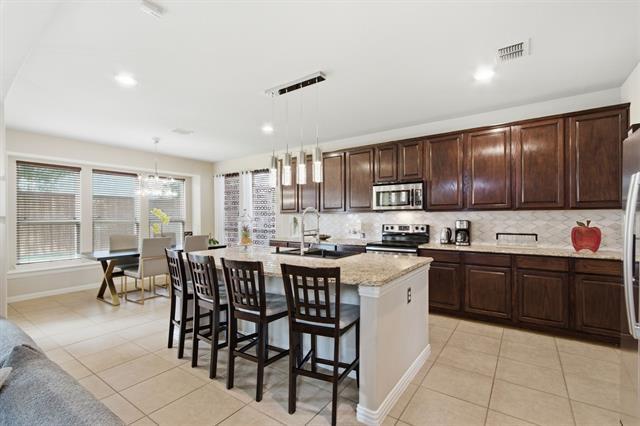 Building Photo - 10537 Matador Dr