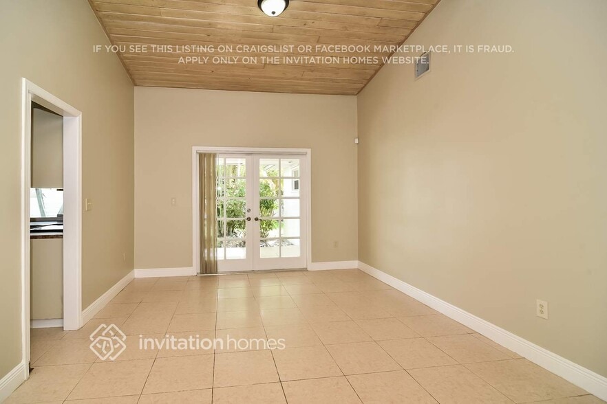 Building Photo - 14655 SW 139th Ct