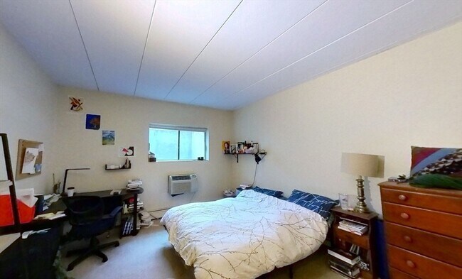 Building Photo - 24 Highland Ave