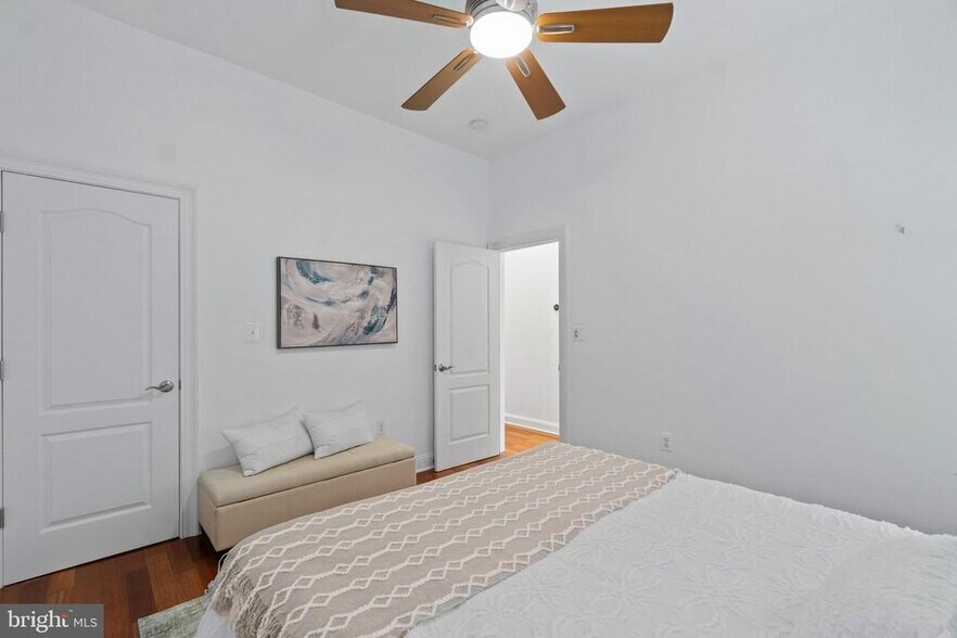 Building Photo - 1429 Clifton St NW