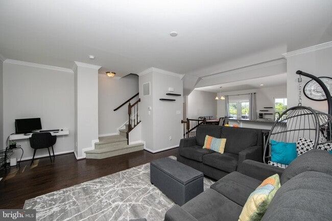 Building Photo - 304 Iannelli Rd
