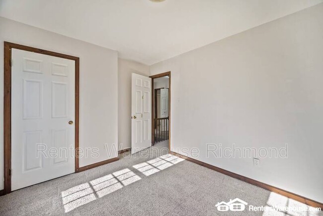 Building Photo - 4401 E Heritage Woods Ct