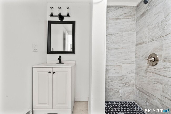 Building Photo - 26 Mc Lean St