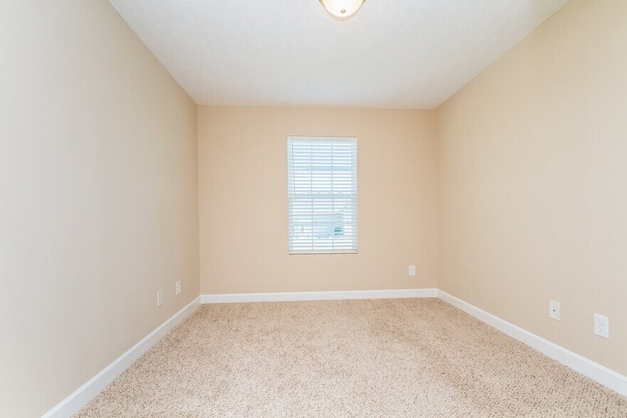 Building Photo - 4860 Compassion Ln