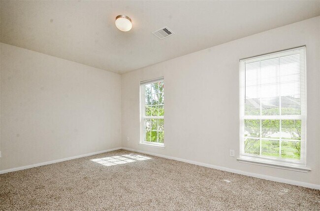 Building Photo - 23154 Quiet Heron Ct