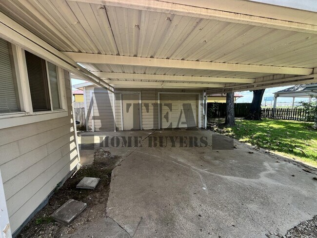 Building Photo - Modern 4 Bedroom 2 Bathroom home for rent!