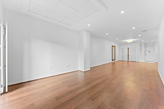 Building Photo - 75 LIBERTY Ave