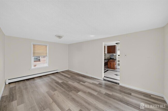 Building Photo - 70 Pershing Ave