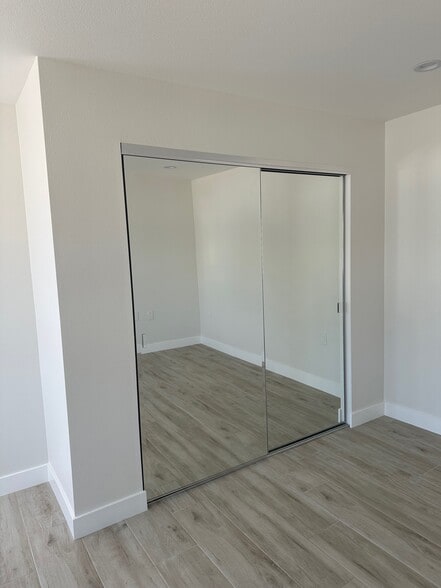 8 ft closet - 16730 Septo St