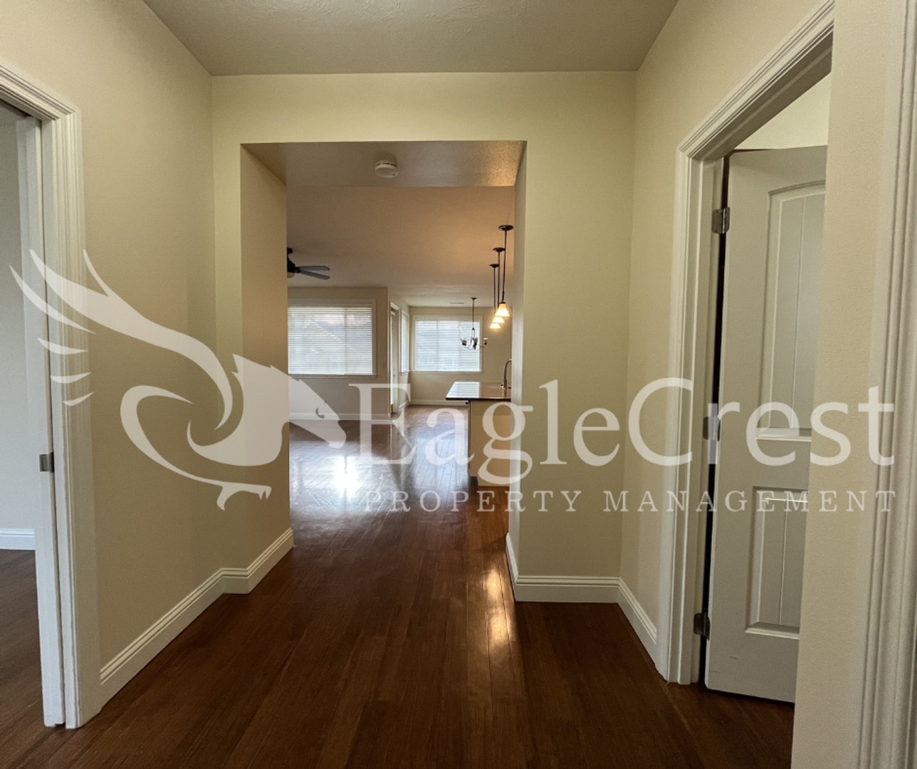 Building Photo - Spacious & Stylish 3-Bedroom Home in a Charming Neighborhood Near Walking Paths