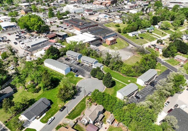 Building Photo - 308-U Jefferson St