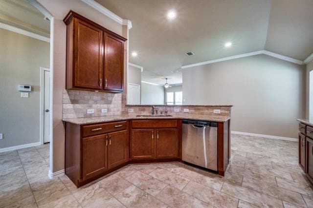 Building Photo - 16708 Central Garden Ln