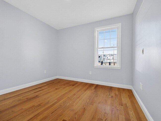 Building Photo - 238 Havre St