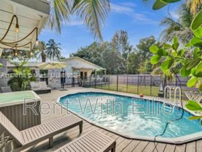 Building Photo - 3291 SW 44th St