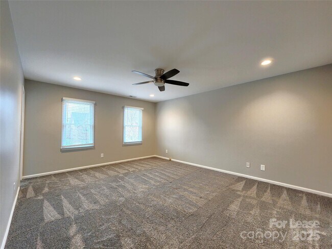Building Photo - 7232 Sheffingdell Dr