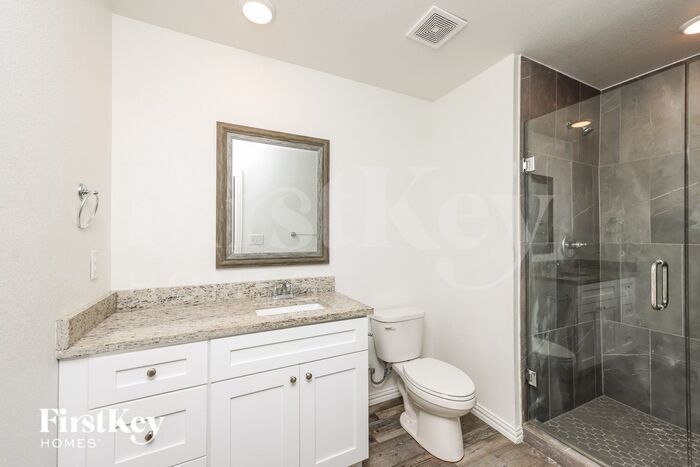 Building Photo - 7332 Parkside Pl Dr