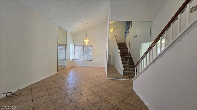 Building Photo - 4724 Cosley Dr