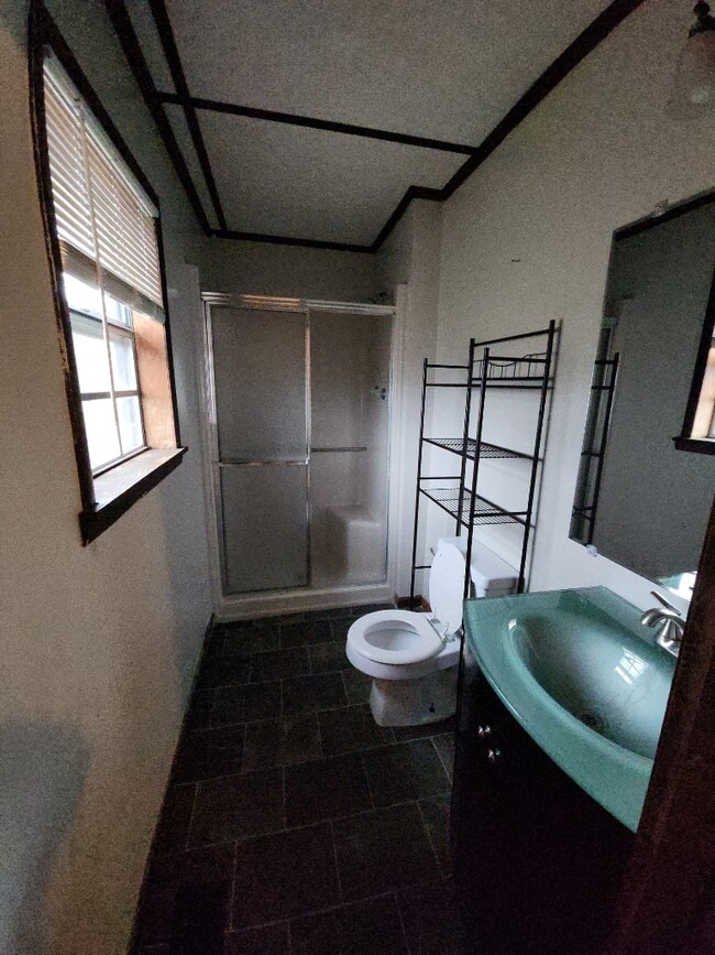 Building Photo - 172 Blair Rd