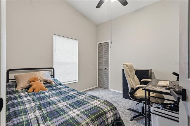 Building Photo - 2120 Fletchers Point Cir