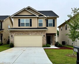 Building Photo - Almost New 4 Bed/2.5 Bath Home in Lovejoy!