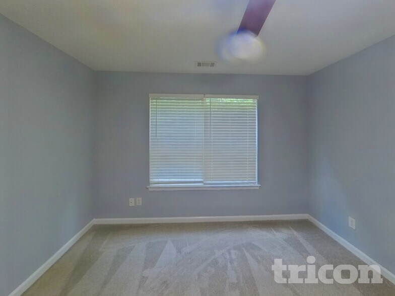 Building Photo - 4551 Derby Loop