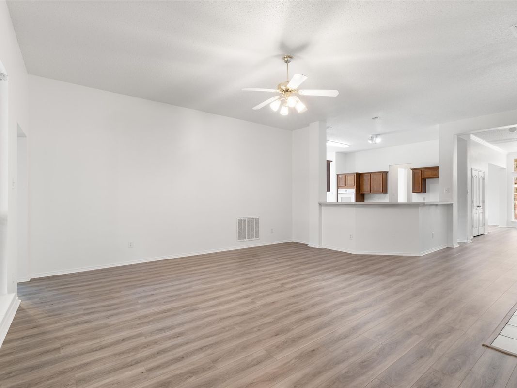 Building Photo - 5705 Frio Dr