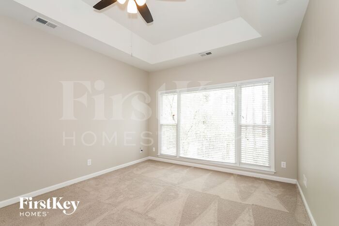 Building Photo - 6217 Tuskan Dr