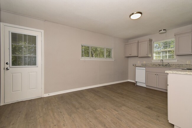 Building Photo - 50003 Del Ra Dr