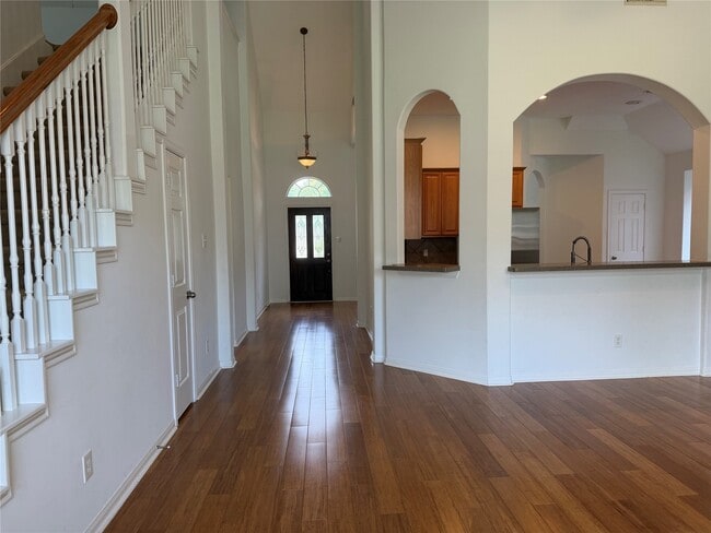 Building Photo - 38 N Regan Mead Cir