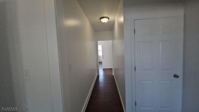 Building Photo - 264 Pomona Ave